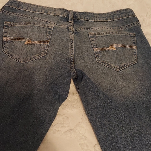 ARIZONA JEAN CO. JEANS - Picture 6 of 6